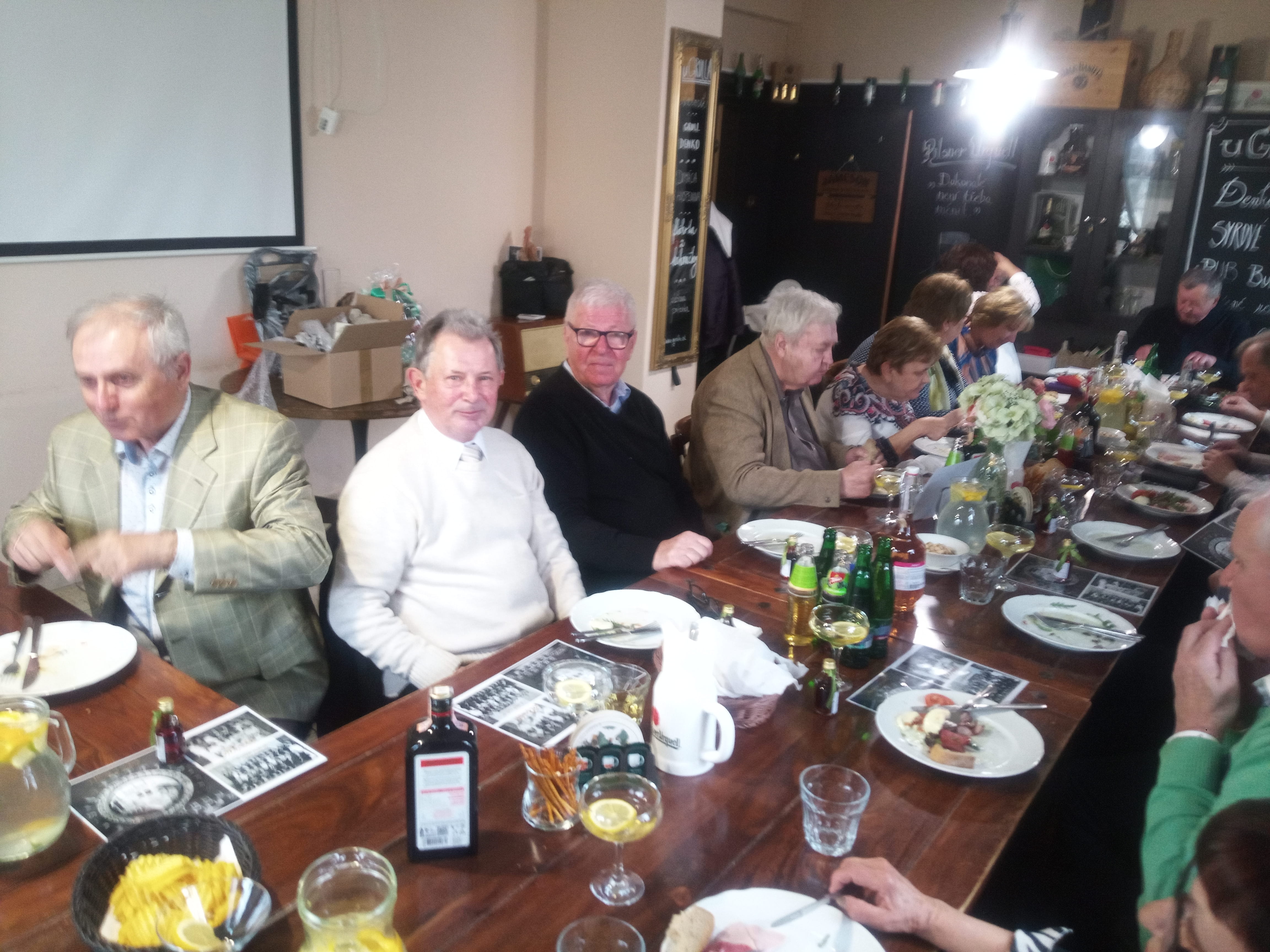 u Grola 816
